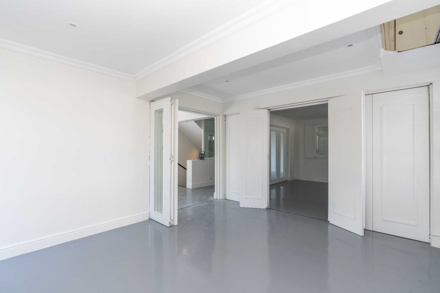 To Let Commercial Property for Rent in Gardens Western Cape